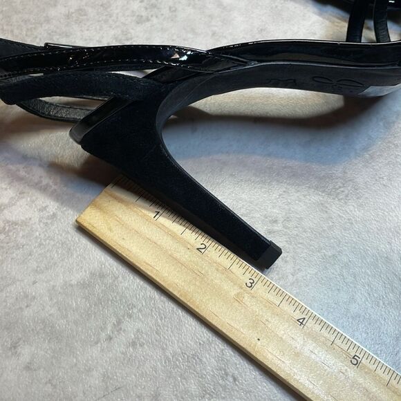 Joie woman, black patent/micro suede strappy dress sandals heels EUR 37 US 6.5-7 - Picture 10 of 10